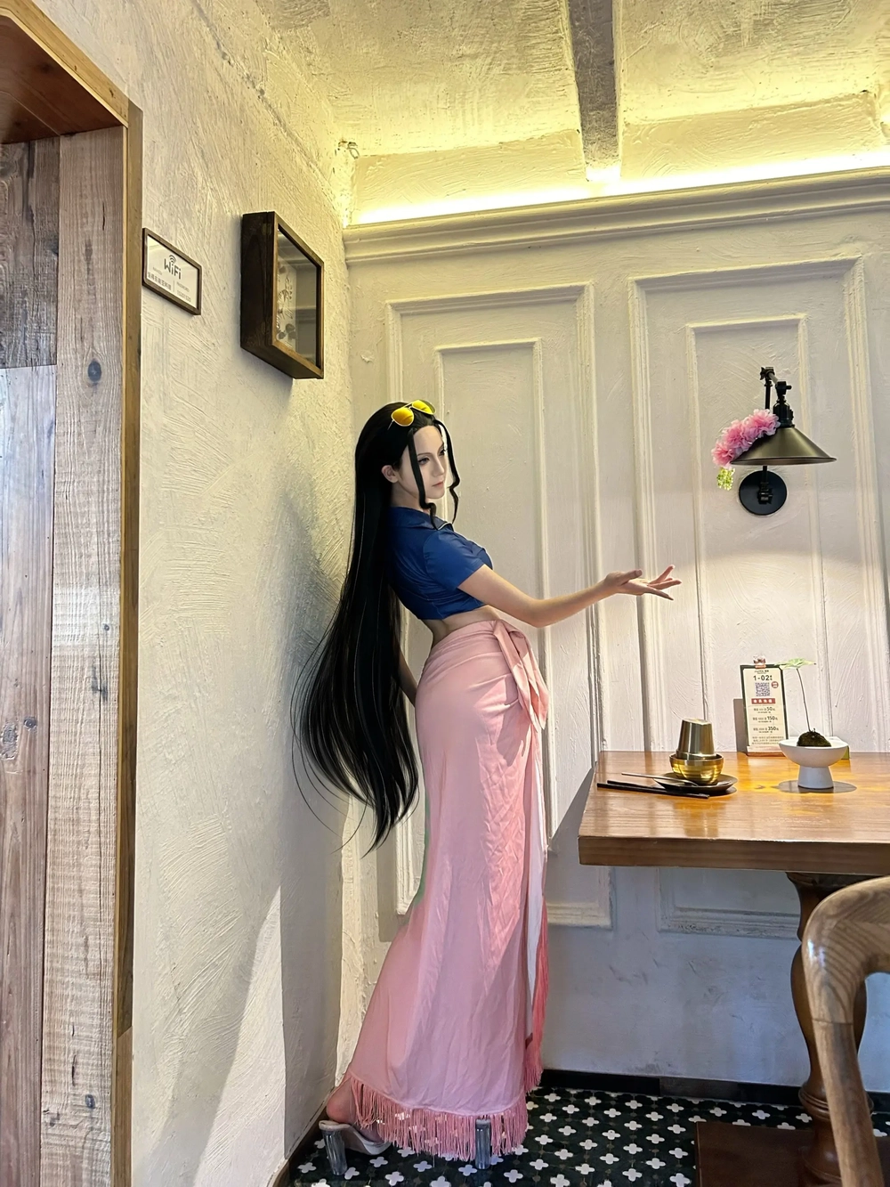 Ảnh Cosplay Nico Robin