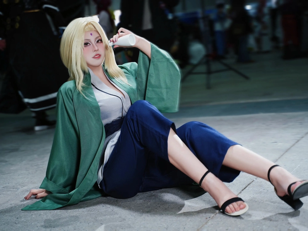 Ảnh Cosplay Tsunade