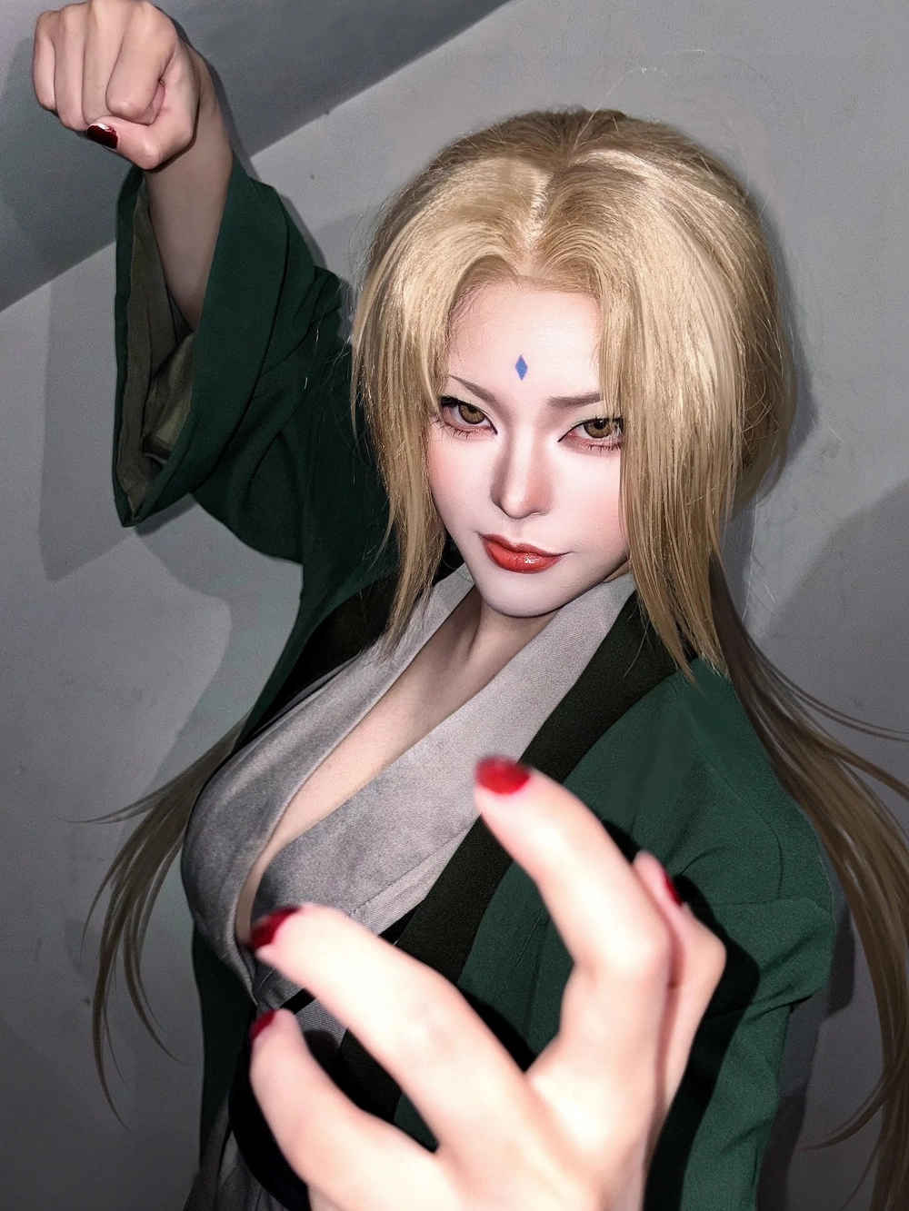 Ảnh Cosplay Tsunade