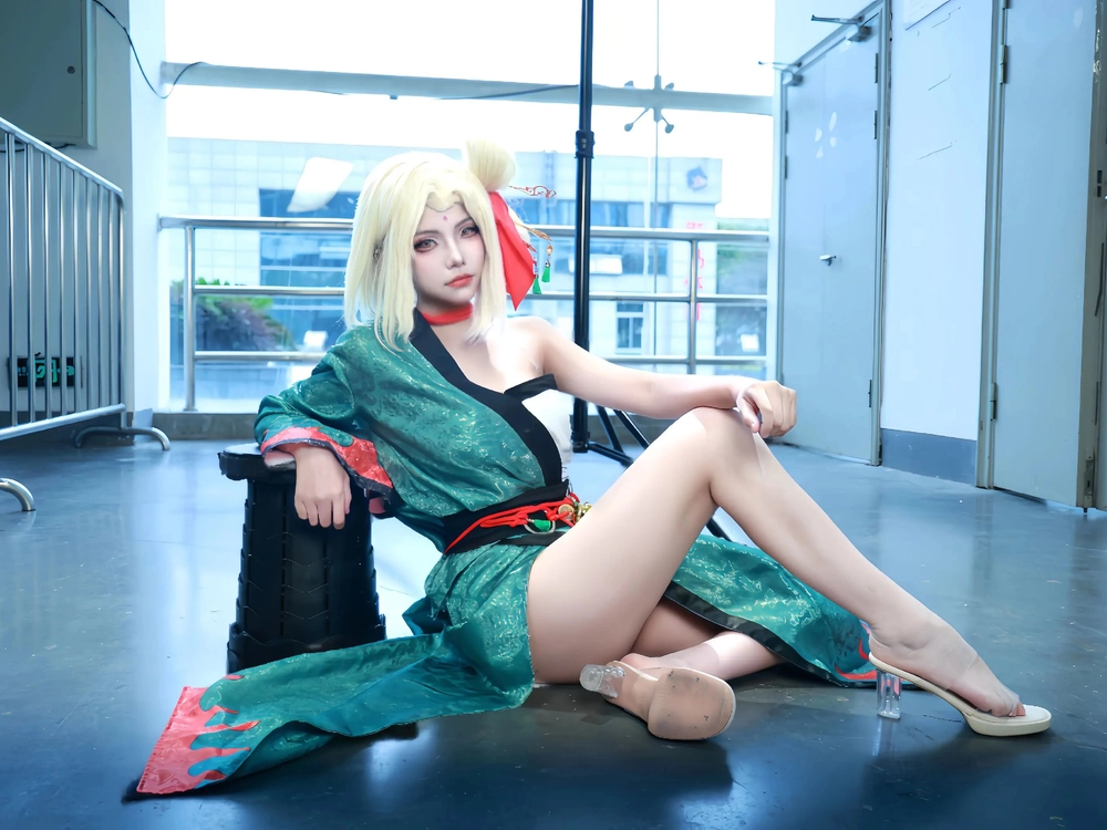 Ảnh Cosplay Tsunade