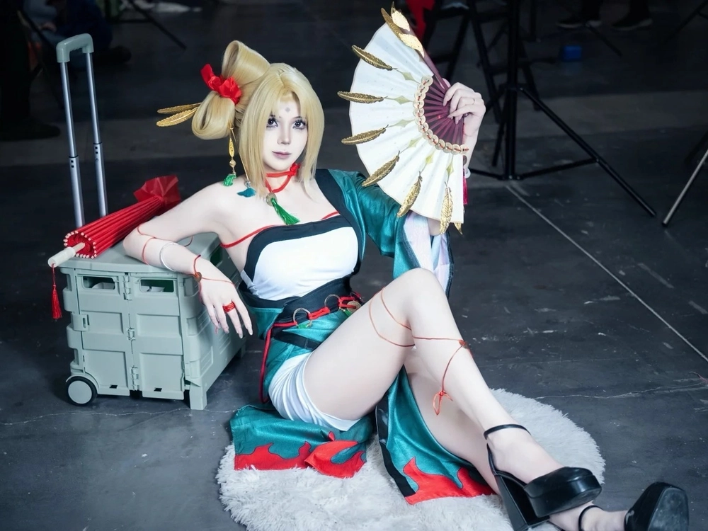 Ảnh Cosplay Tsunade