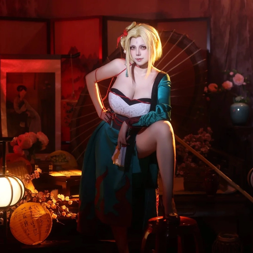 Ảnh Cosplay Tsunade