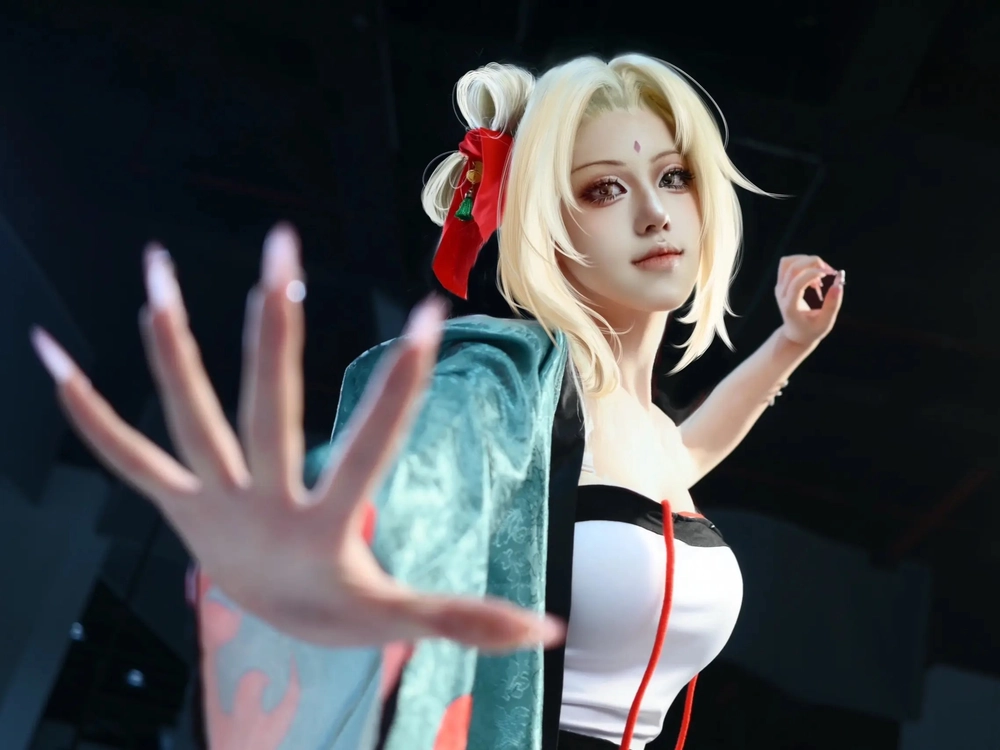 Ảnh Cosplay Tsunade