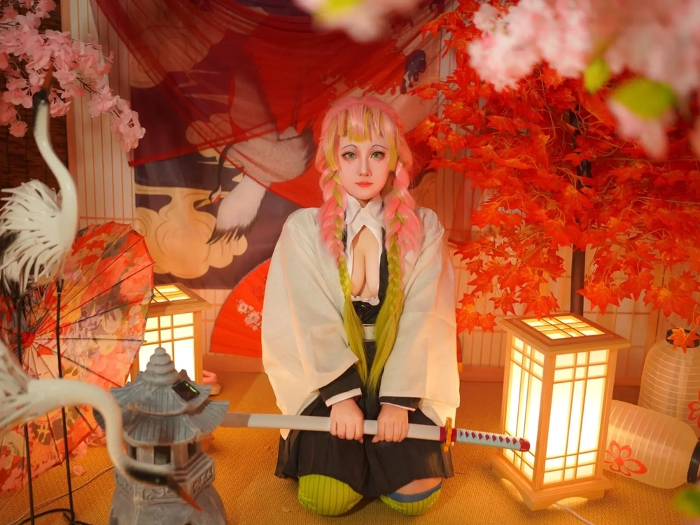Ảnh Mitsuri Cosplay