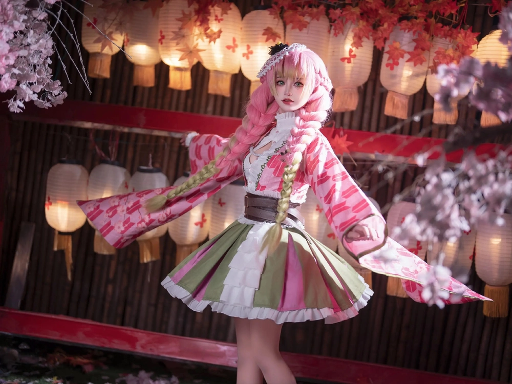 Ảnh Mitsuri Cosplay