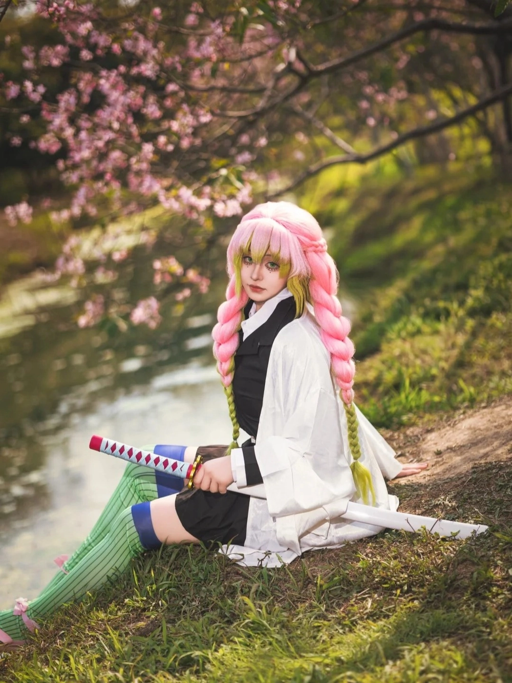 Ảnh Mitsuri Cosplay